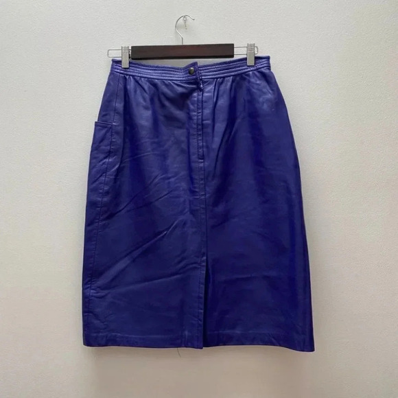 Vintage - 1980’s Purple Leather Skirt - Picture 4 of 9